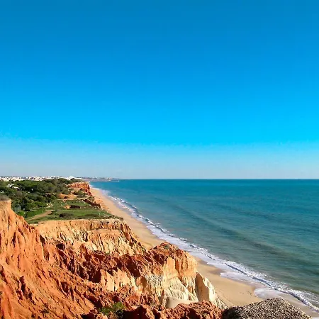 Apartamento Pine Hills Ambar By Interhome