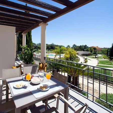 Apartamento Pine Hills Ambar By Interhome *