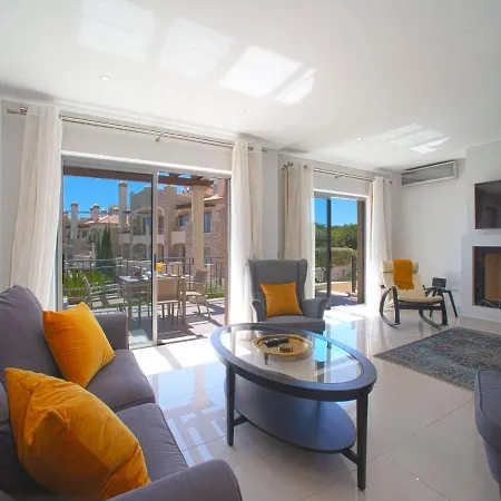 Apartment Pine Hills Ambar By Interhome *