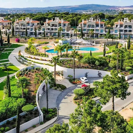 Apartment Pine Hills Ambar By Interhome Vilamoura